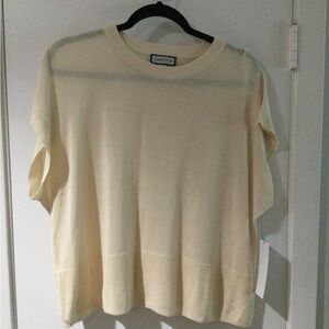 NEW Sam and Jess lt weight sweater.